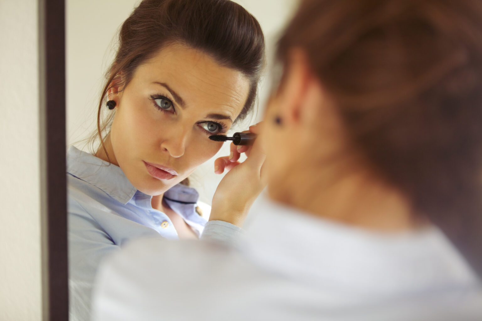 how-long-after-lasik-can-i-wear-makeup